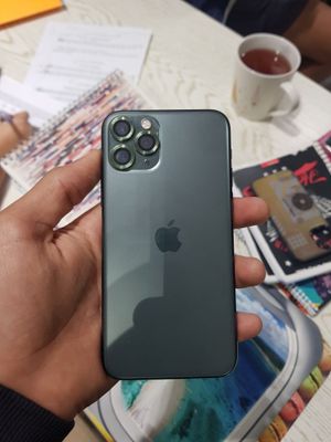 iPhone 11 pro продам срочно