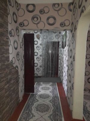 Dom квартира shahar markazidan.