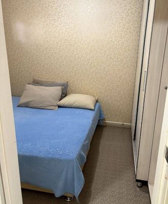 В Чиланзарском районе рядом с метро Мирзо Улугбека сдаётся квартира.