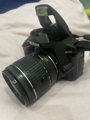 NIKON D3500 sotiladi