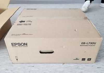 Epson L730U лазерный проектор