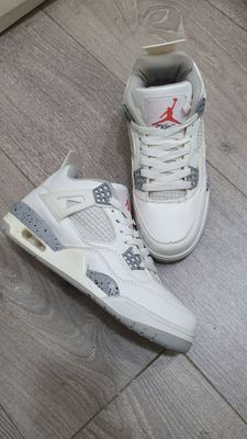 кроссовки nike jordan 4