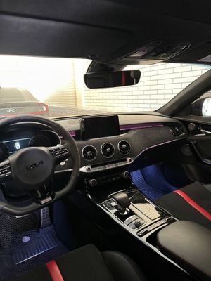 Kia Stinger supercar