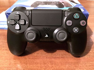 Джойстик от Playstation 4