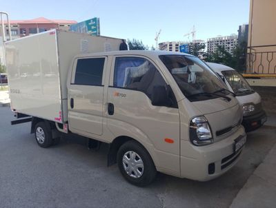 Kia bongo dvux mest 2024