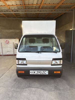 Chevrolet labo 2025 bort