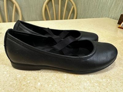 Туфли для девочки ecco. Р35