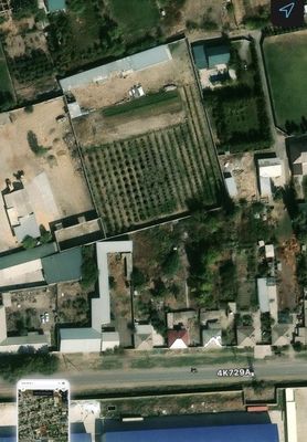 Ne jiloy yer sotiladi Quyichirchiq Food city ga yaqin 1 sotok 7000$