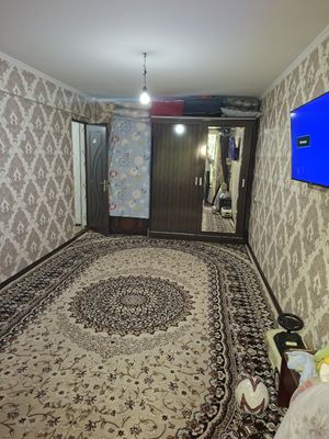 Uy sotiladi Qoraqamish 1/2