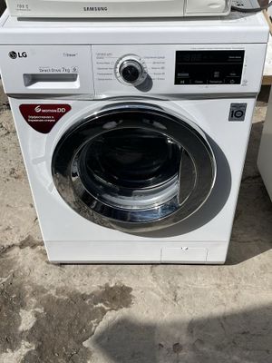 Срочно продаю стиральную машину
