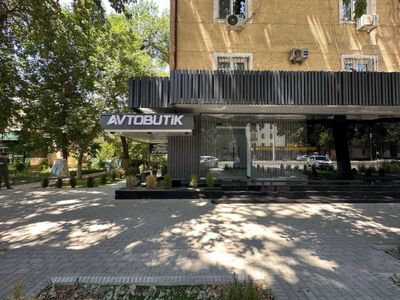 Аренда вдоль дороги 90м2 стадион Старт 1-линия