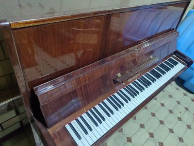Pianino yangi holatda