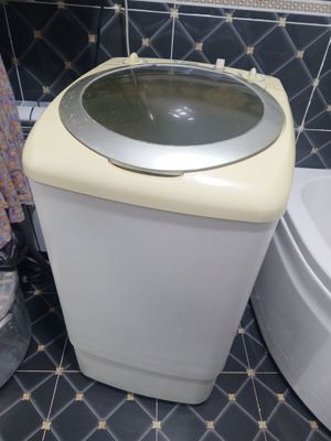 Полуавтомат Кир ювиш машинаси