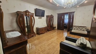 Аренда квартиры на Космонавте