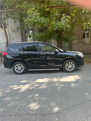 Prodam avto Haval M6