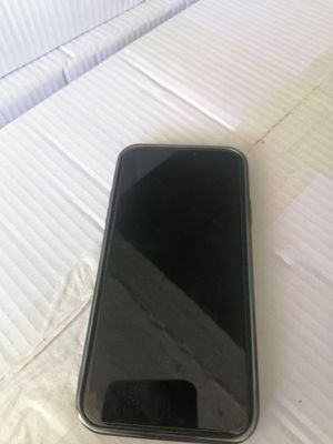 Iphone 11 128 tali emkusti 72