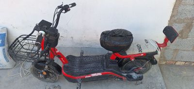 Elektiro sukuter