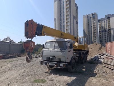 Kamaz avtokran sotiladi