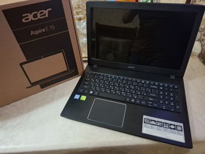 Note book acer Intel core i5 GeForce 940mx.