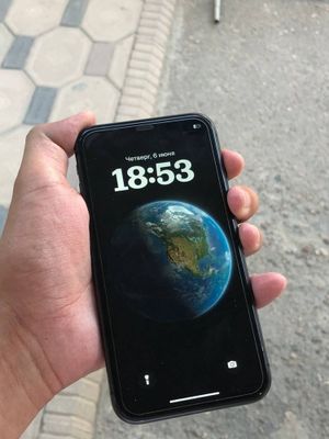 iphone 11 sotiladi