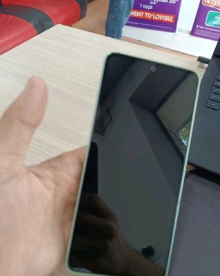 срочно продается redmi note13 4+128 гб