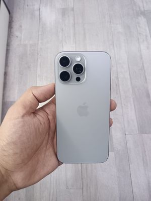 iPhone 16 Pro Max 1 TB QN/A Natural Titanium ideal