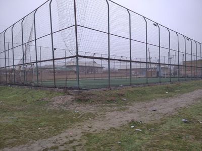 Suniy maydon (mini stadion)