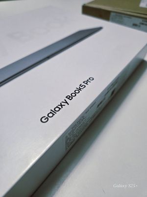 Samsung Galaxy Book5 pro 14'