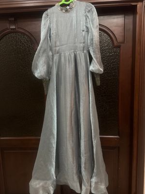 Платье