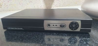 Hikvision DVR 7108T