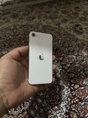 iPhone SE 64GB white