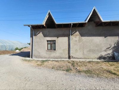 Уй сотилади Арзон нархда Абдула Ортиков нархи 33000
