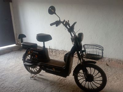 Skuter 5 oy kafolat