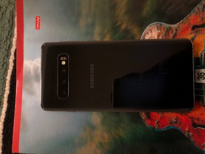 Samsung S10 xolati ideal qirilgan chizilmagab