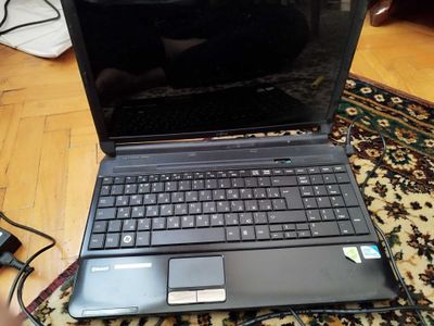 Ноутбук Fujitsu Lifebook AH530 для запчасти
