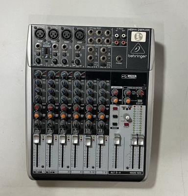 Behringer mikser pulti (8 kanalli)