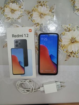 Redmi 12 black 4GB RAM 123GB ROM