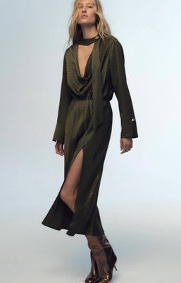 Платье Zara