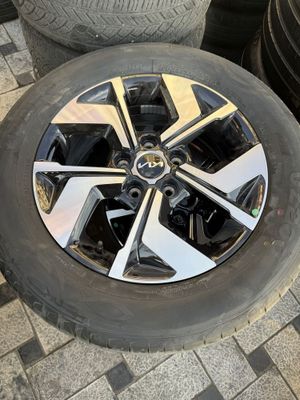 Kia Sonet full pozitsiyasi diskasi sotiladi. Top toza haydalmagan