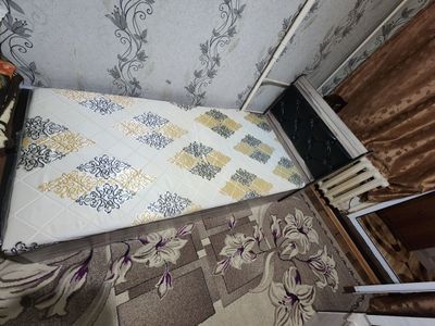 Однаспальная кроват