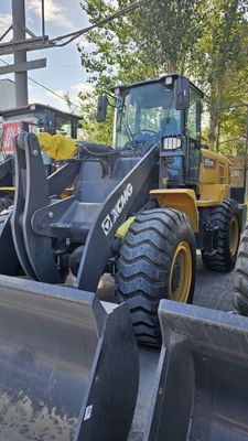 Погрузчик ХС936 1.8куб рычаг