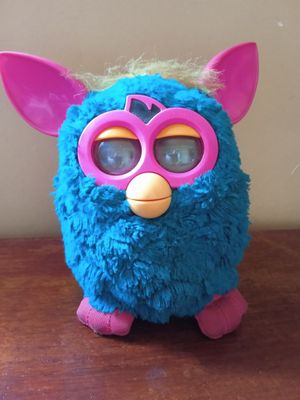 Furby Фёрби интерактивная игрушка, оригинал Hasbro,работает