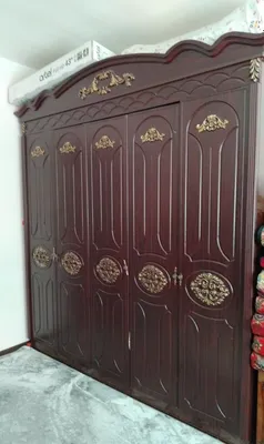 shkaf srochni sotiladi