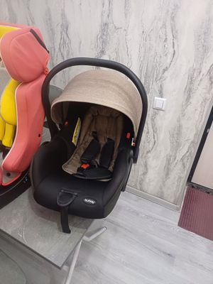 Продаётся фирменный авто люлька новый