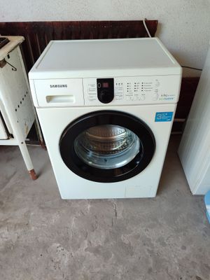 Продам стирльные машинки