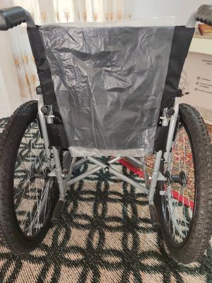 каляска инвалидная продам срочна новая в коробке..