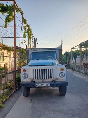 Gaz 53A, srochna sotiladi