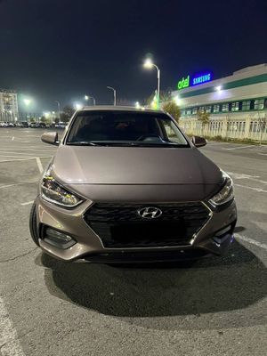 Hyundai Accent 2020, 1.6 motor. Holati toza
