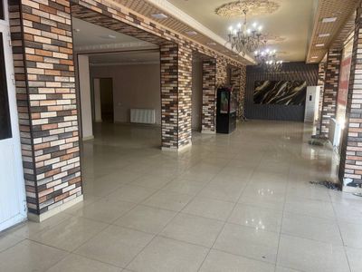 Помещение 230 м2 под Маркет, Офис, Шоурум и др на Ройсоне