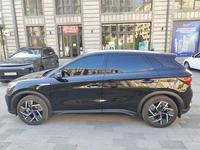 Byd yuan plus 5 pazitsyasi